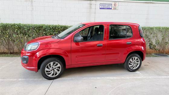 FIAT UNO 1.0 FIREFLY FLEX DRIVE 4P MANUAL FIAT UNO 1.0 FIREFLY FLEX DRIVE 4P MANUAL